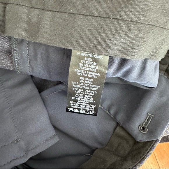 Theory Tailored Diamond Print Trellis Knit Trouser Pants Navy Heather Grey sz 10 - Picture 9 of 9